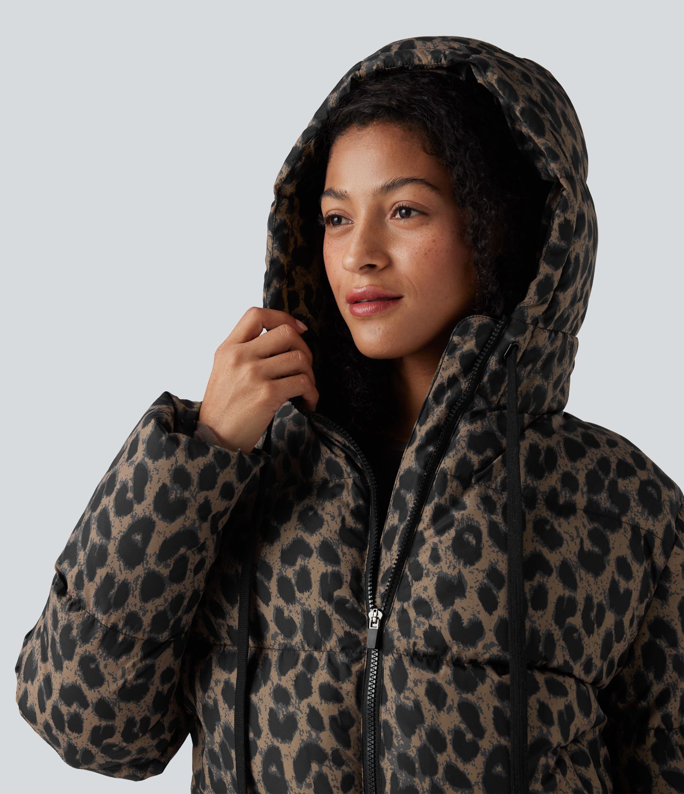 Veste matelassée décontractée à capuche, fermeture zippée, déperlante et résistante, avec poches