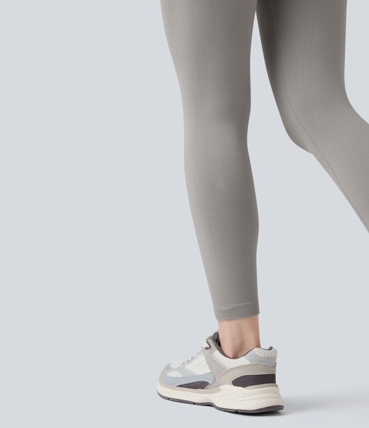 Seamless Flow High Waisted Scrunch Yoga 7/8 Leggings