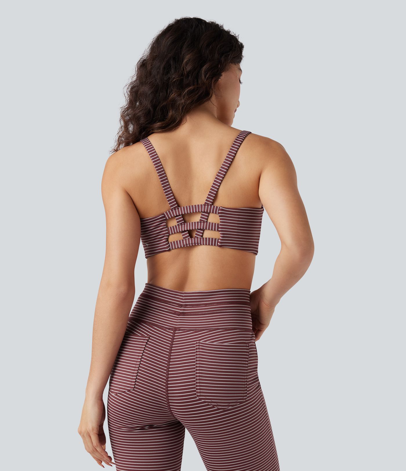 Low Support U Neck Cut Out Stripe Yoga Sports Bra