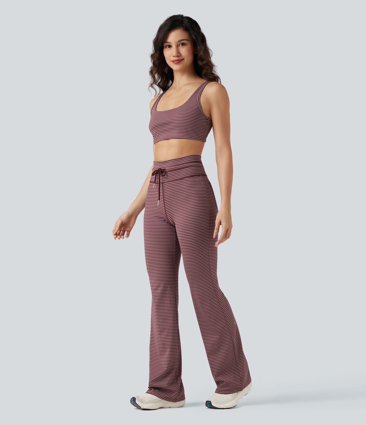 Low Support U Neck Cut Out Stripe Yoga Sports Bra