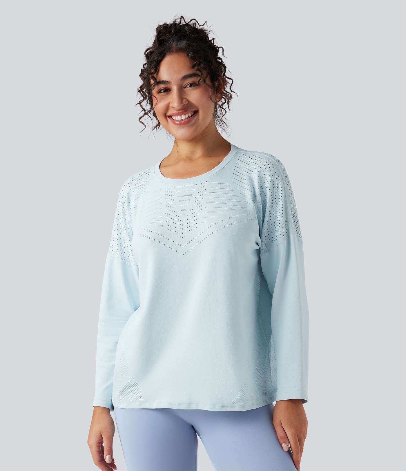 Seamless Flow Perforated Round Neck Long Sleeve Yoga Sports Top