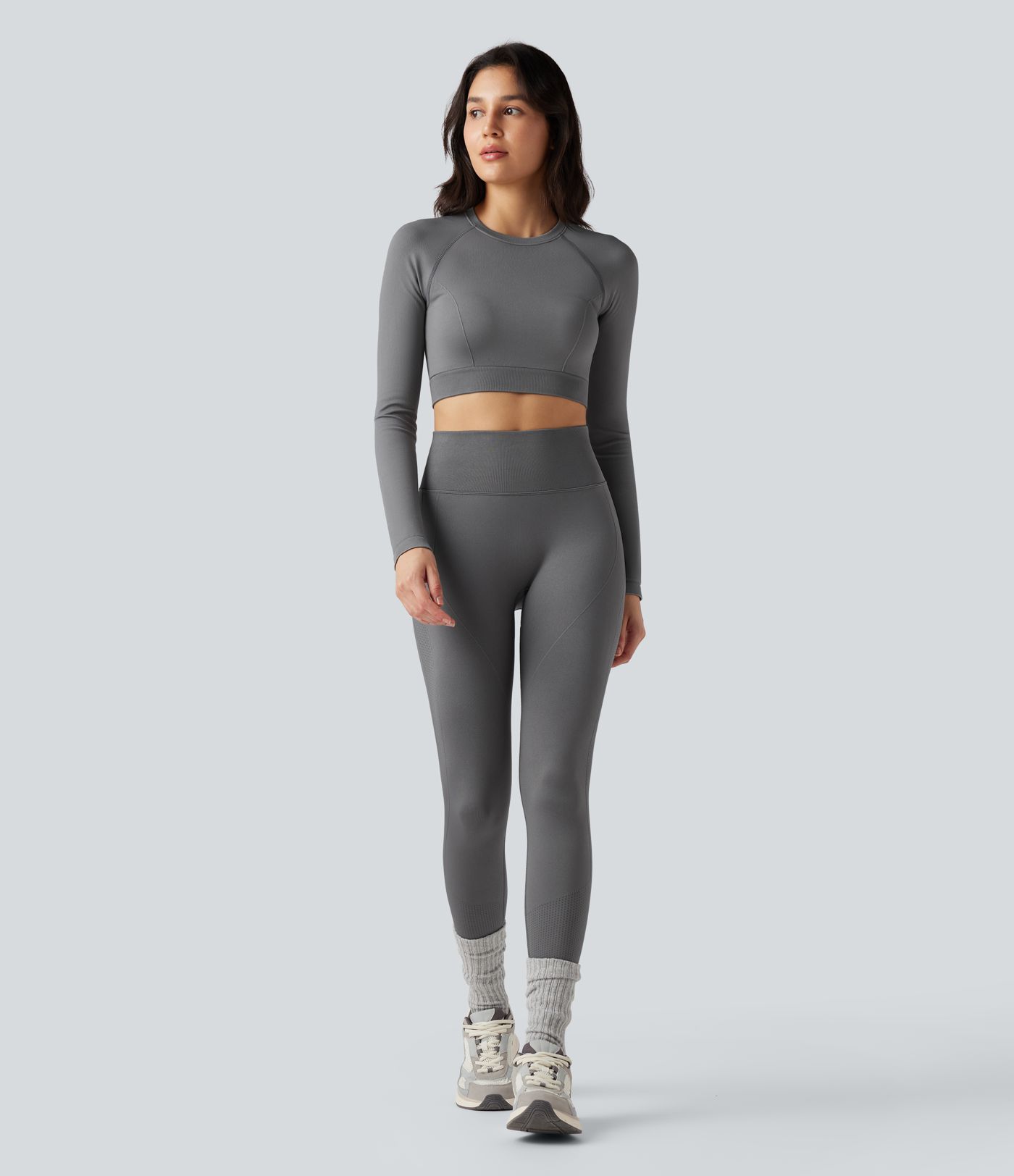 Seamless Flow Round Neck Long Sleeve Cropped Yoga Sports Top