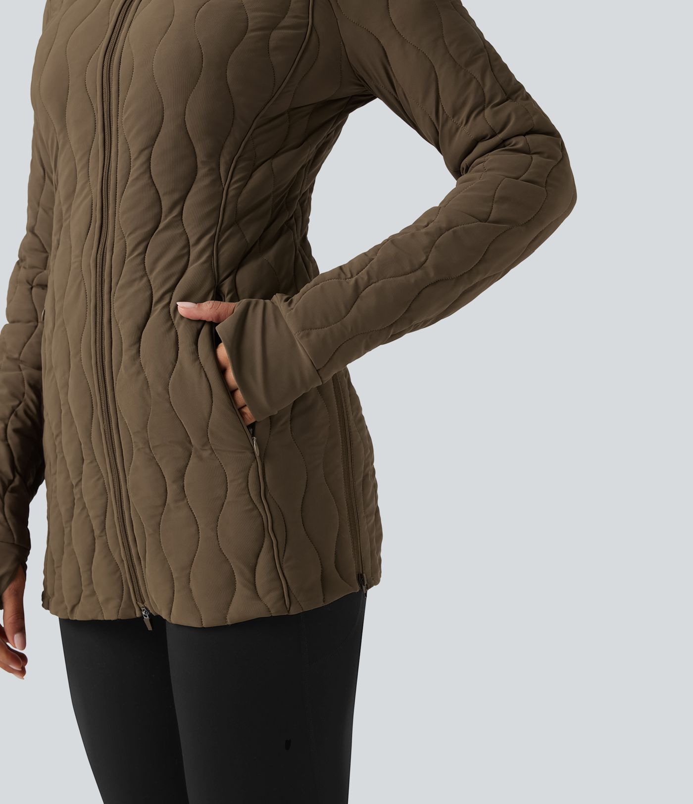 High Neck Long Sleeve Thumb Hole Zipper Workout Quilted Jacket with Pockets