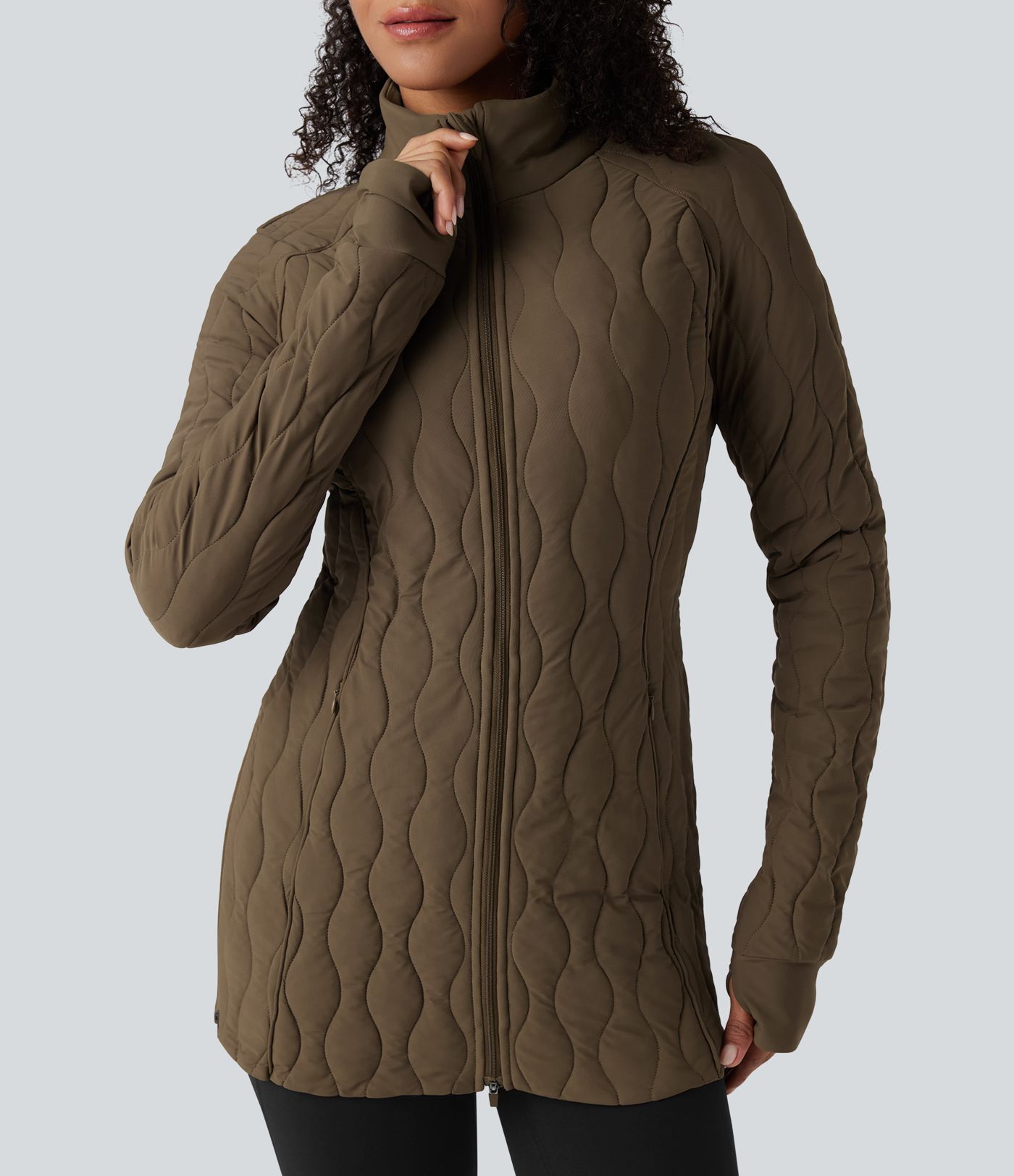 High Neck Long Sleeve Thumb Hole Zipper Workout Quilted Jacket with Pockets