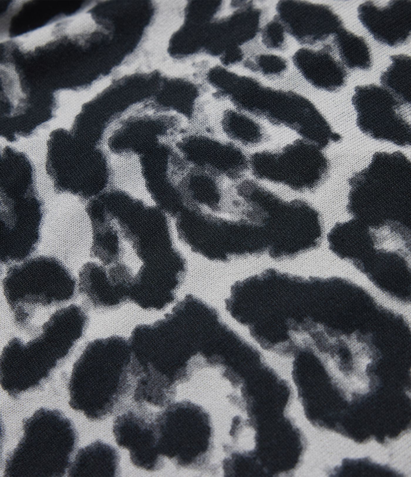 Robe nuisette de soirée maxi col V avec fente imprimé léopard