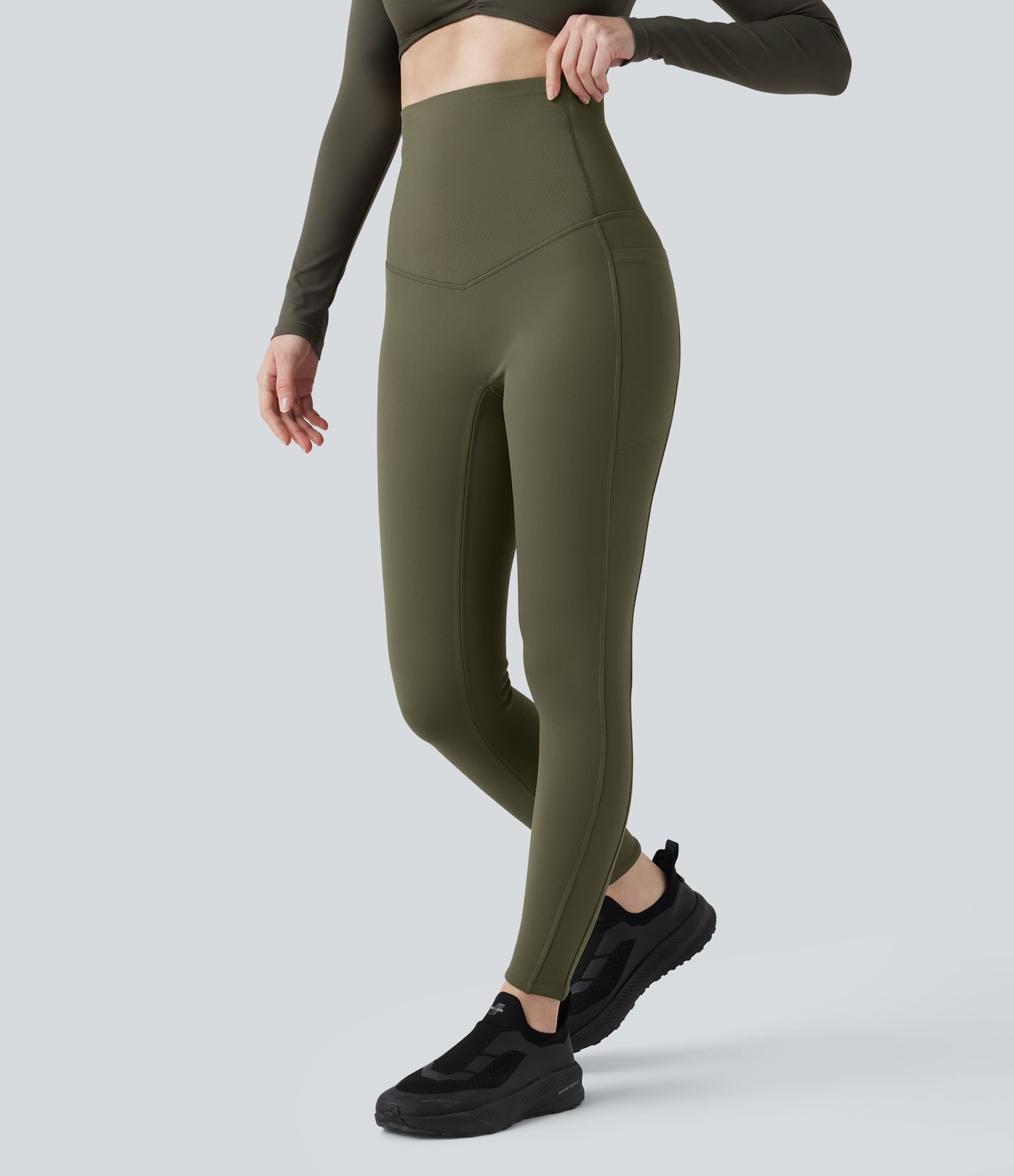 Halara UltraSculpt™ Extra Heat Ultra High-Waist Tummy Control Training Leggings with Pockets