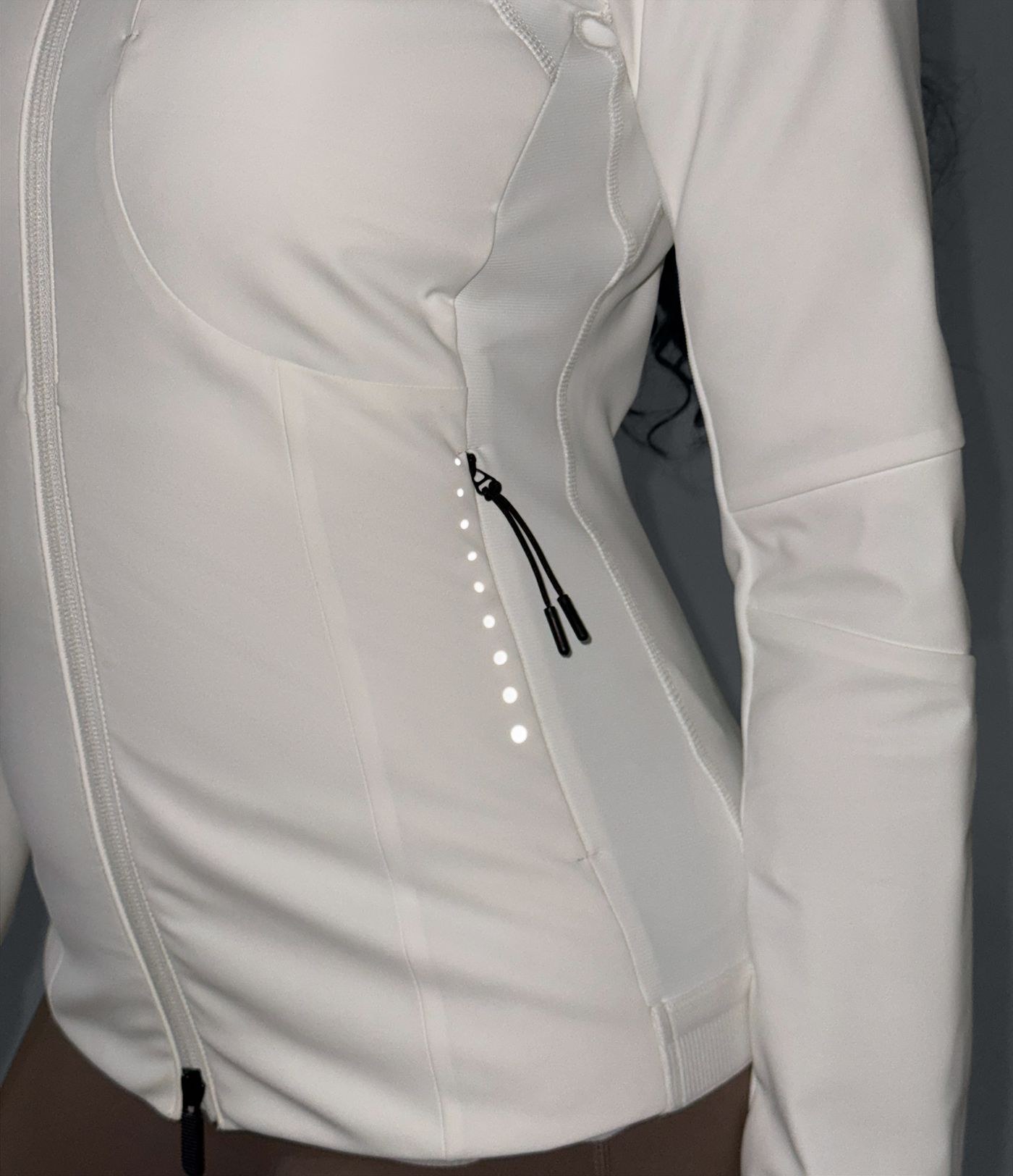 Reflective Hooded Running Down Jacket with Pockets