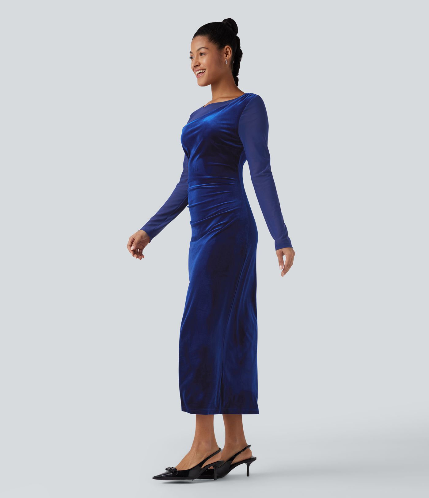 Robe de soirée midi en velours col rond à manches longues froncée avec mesh contrastant