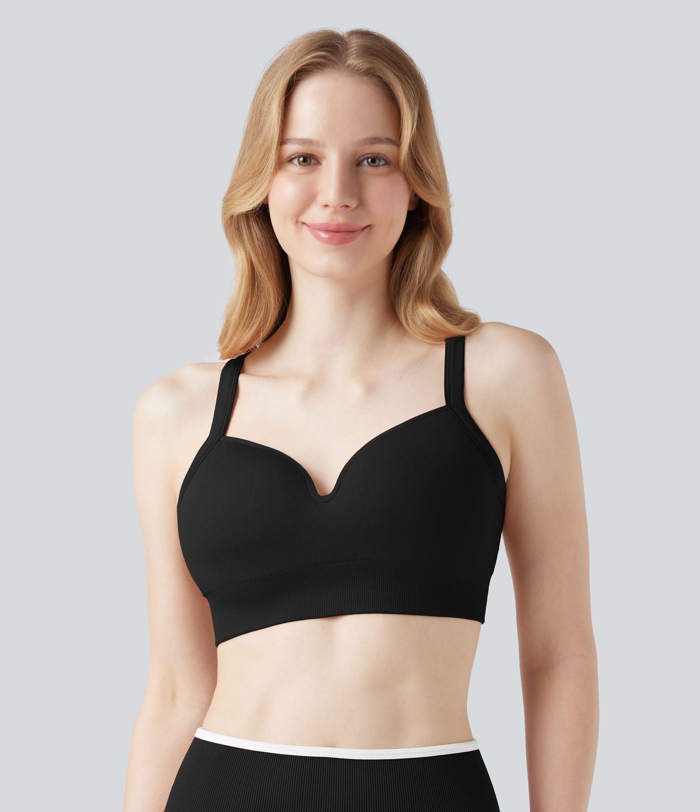 Seamless Flow Medium Support Sweetheart Neck Yoga Sports Bra