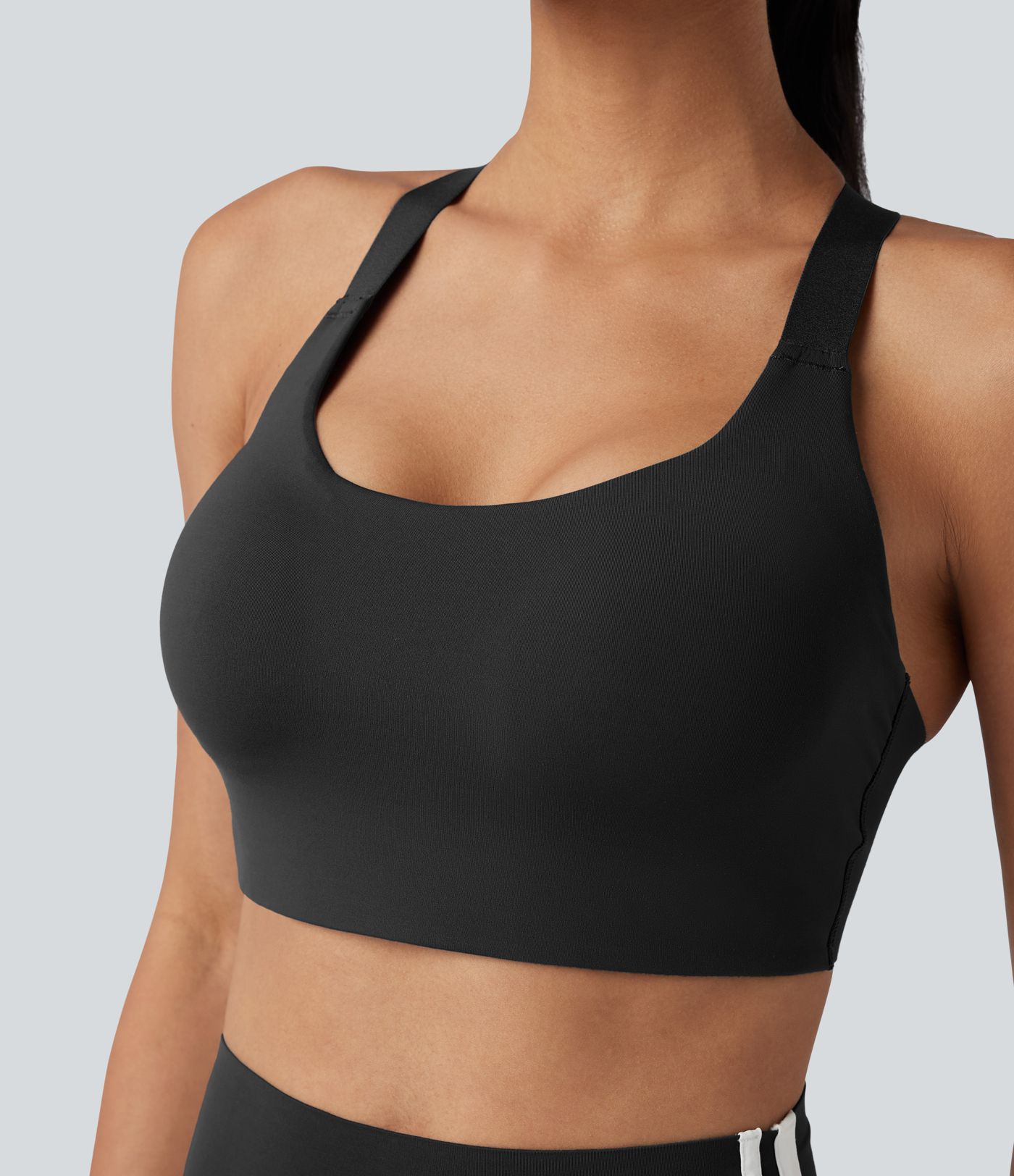 SpeedWave™ Medium Support Molded Cups Push-Up Adjustable Buckle Crisscross Contrast Mesh Quick Dry Running Sports Bra