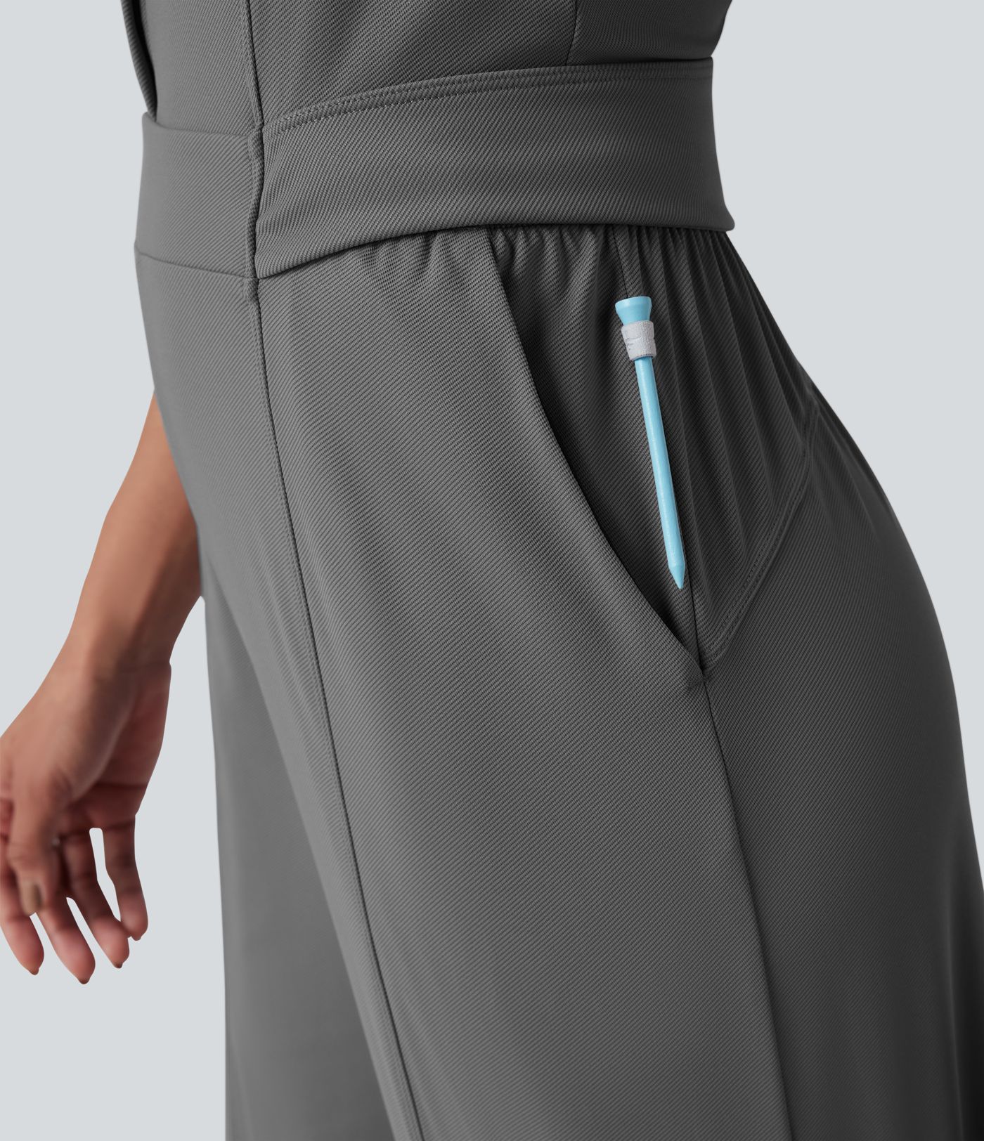 Mono de golf con cuello tipo "mock", sin mangas, media cremallera, de secado rápido y con bolsillos — Edición Easy Peezy — UPF40+