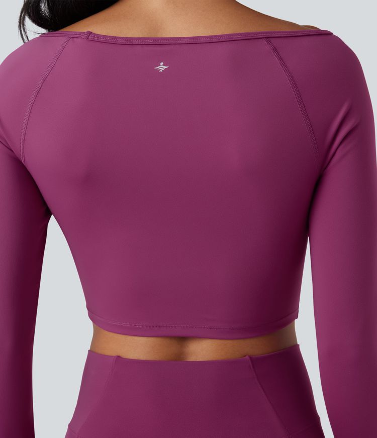 Haut de sport d'entraînement court décolleté bateau à manches longues avec passants pouces SoftlyZero™ Plush