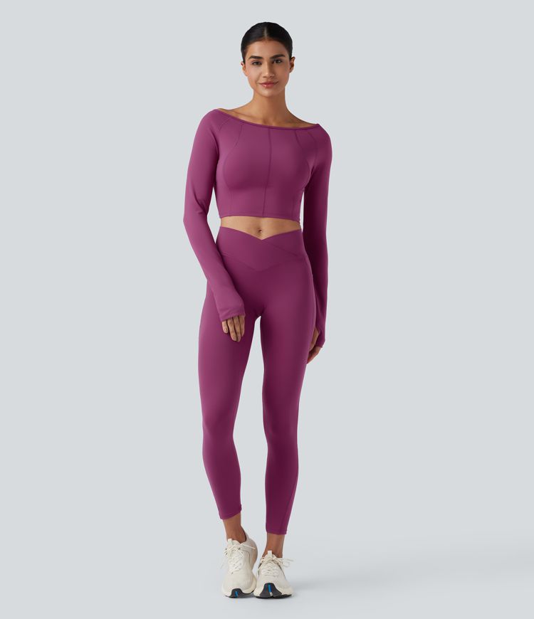 Haut de sport d'entraînement court décolleté bateau à manches longues avec passants pouces SoftlyZero™ Plush