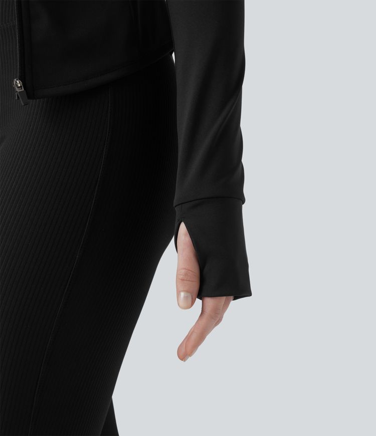 Manteau doudoune court col montant et veste ourlet arrondi avec trous pouces et poche