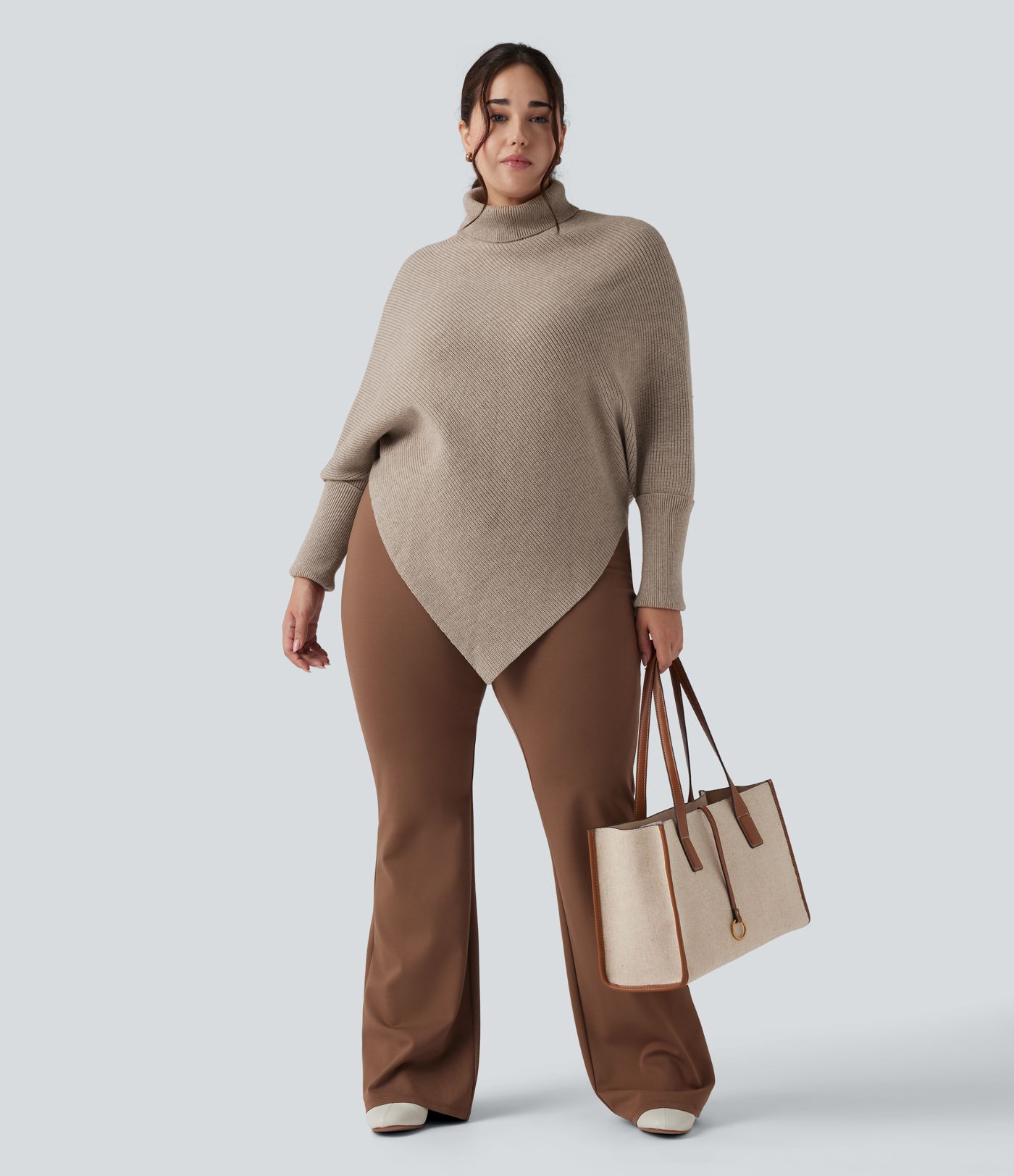 Pull grande taille col montant manches longues à ourlet asymétrique