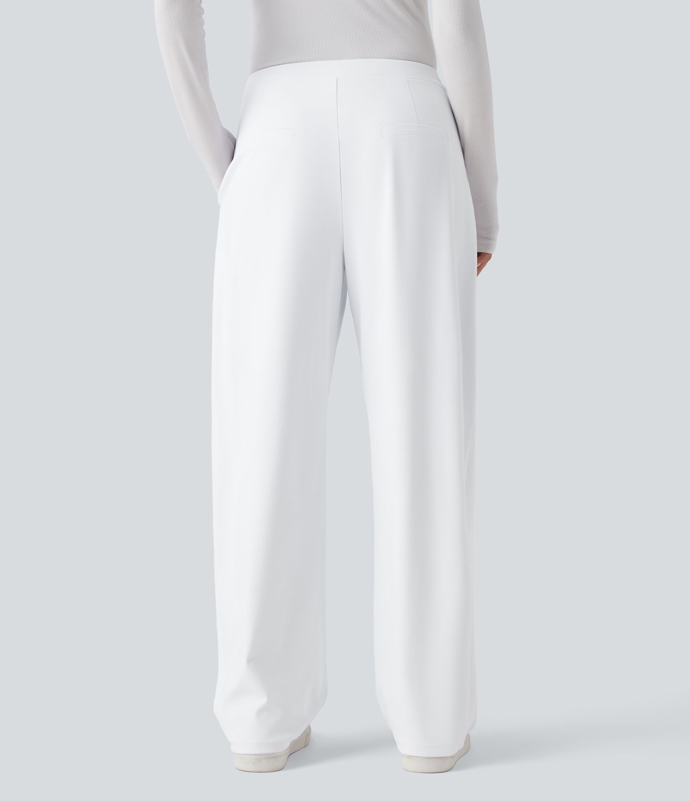 Halara Flex™ DayStretch - Schmal zulaufende Arbeits-Hose mit mittelhohem Bund und Seitentaschen