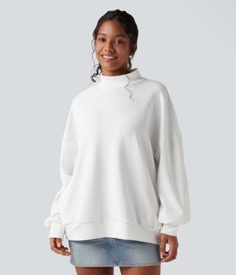 Voľná mikina so stojačikom a vreckami