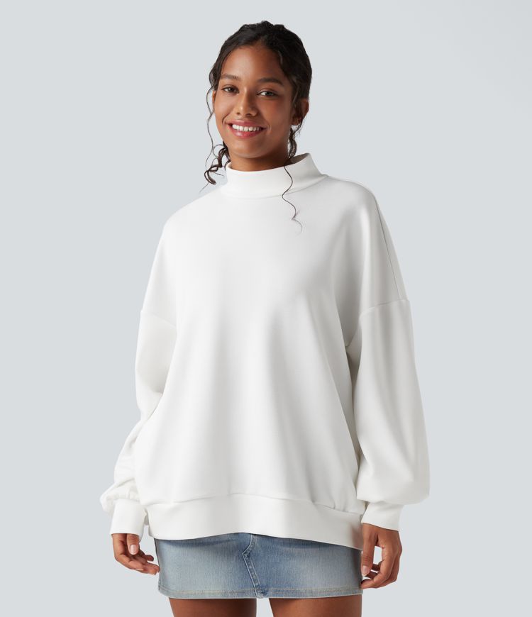 Voľná mikina so stojačikom a vreckami