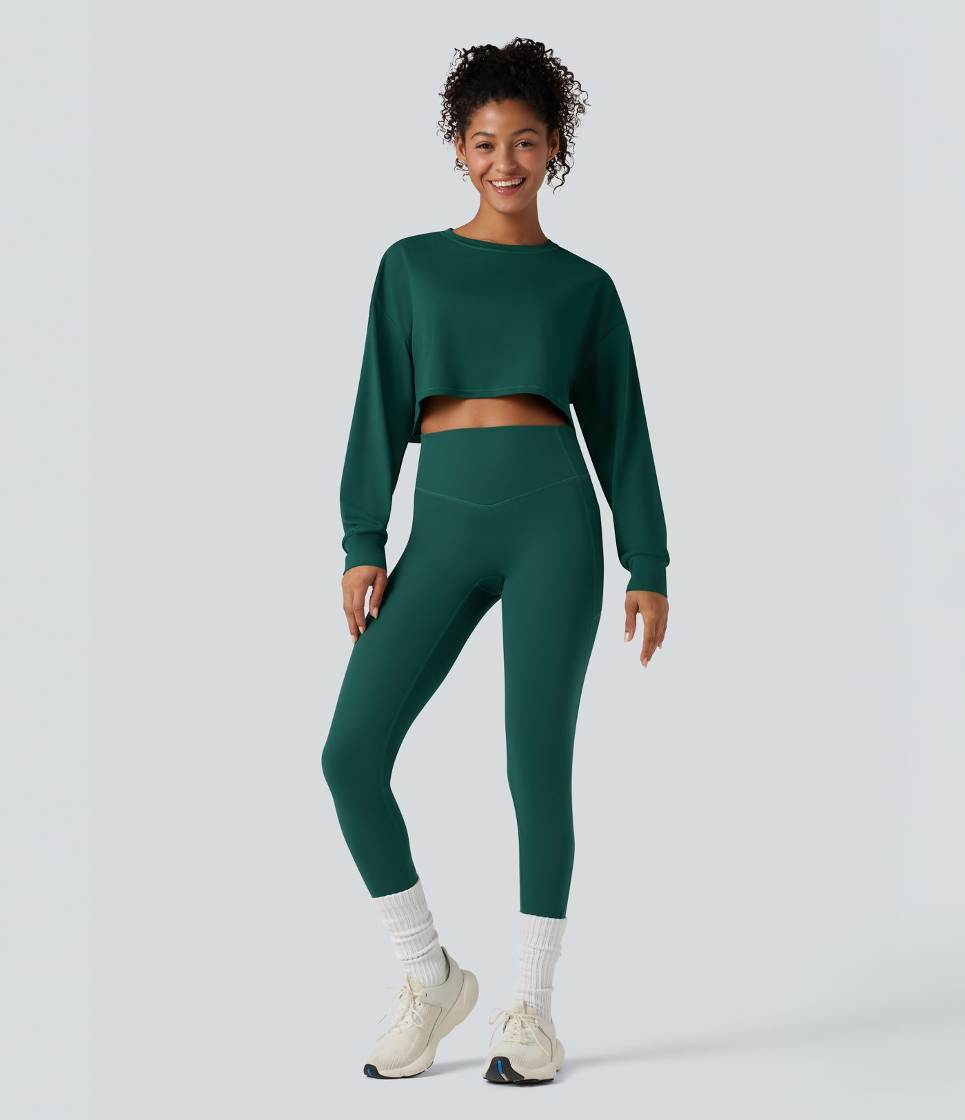 Round Neck Long Sleeve Cropped Yoga Sports Top