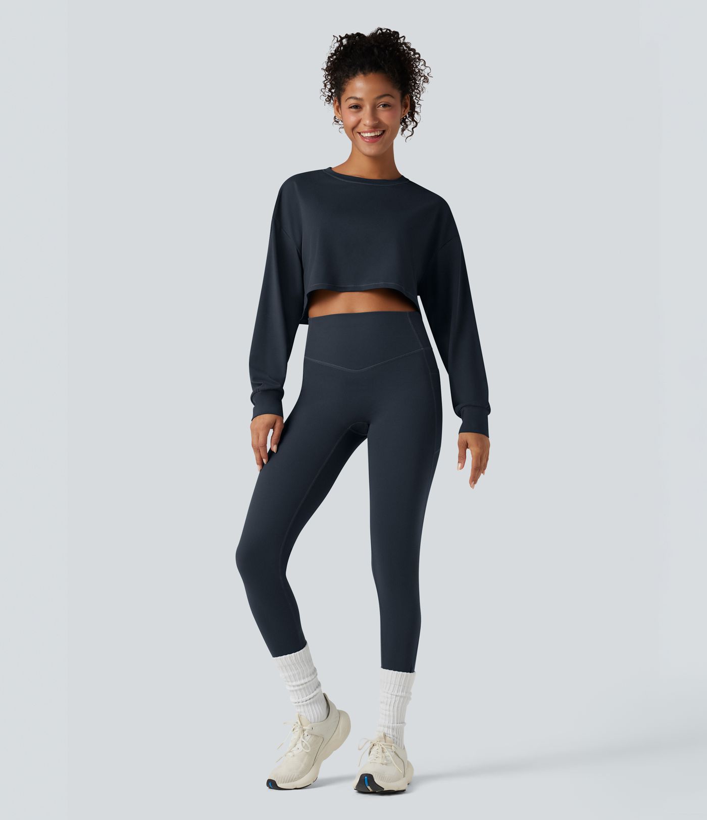Round Neck Long Sleeve Cropped Yoga Sports Top