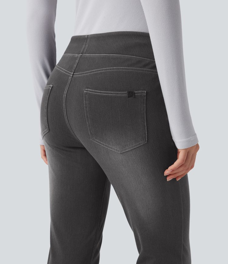 Halara Flex™ Verwaschene Bootcut-Jeans aus elastischem Strick-Denim mit hohem Bund und mehrere Taschen Halara Flex™ Verwaschene Bootcut-Jeans aus elastischem Strick-Denim mit hohem Bund und mehrere Taschen