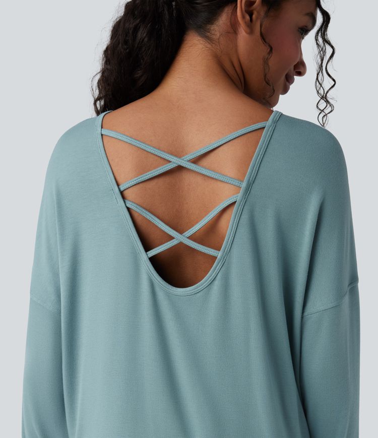 Round Neck Long Sleeve Thumb Hole Casual Sports Sweatshirt with Pockets