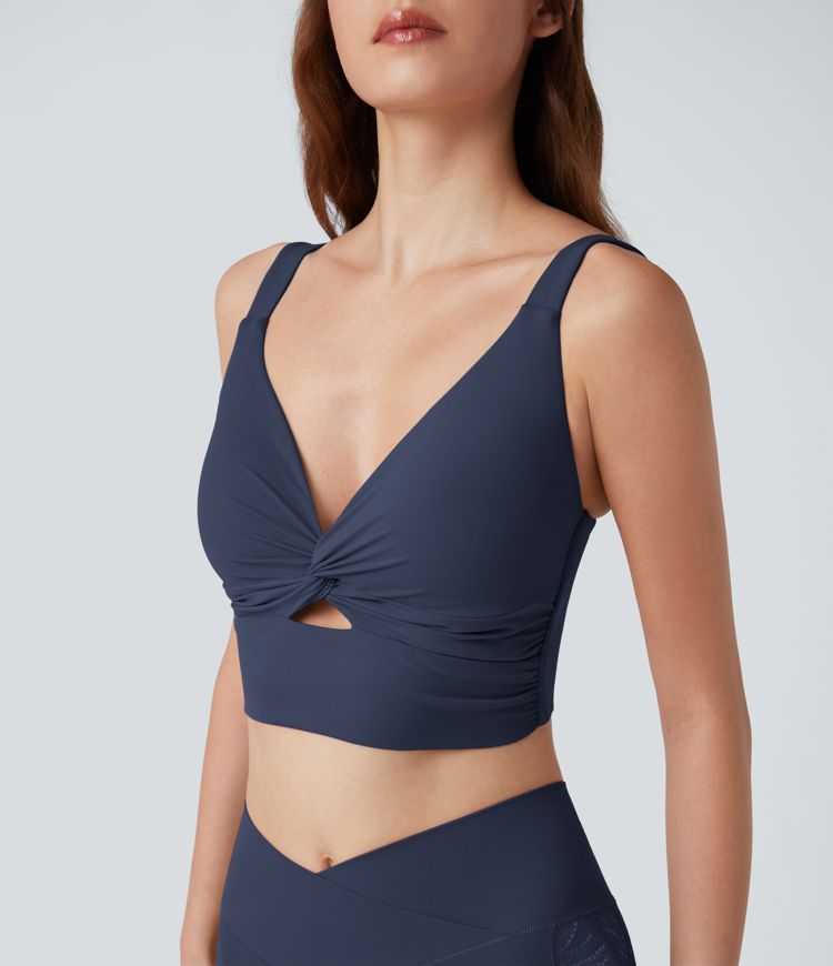 Halara UltraSculpt™ Light Support Molded Cups Push-Up Yoga Sports Bra