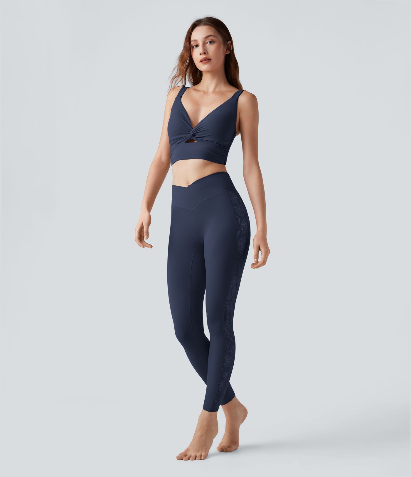 Halara UltraSculpt™ Light Support Molded Cups Push-Up Yoga Sports Bra