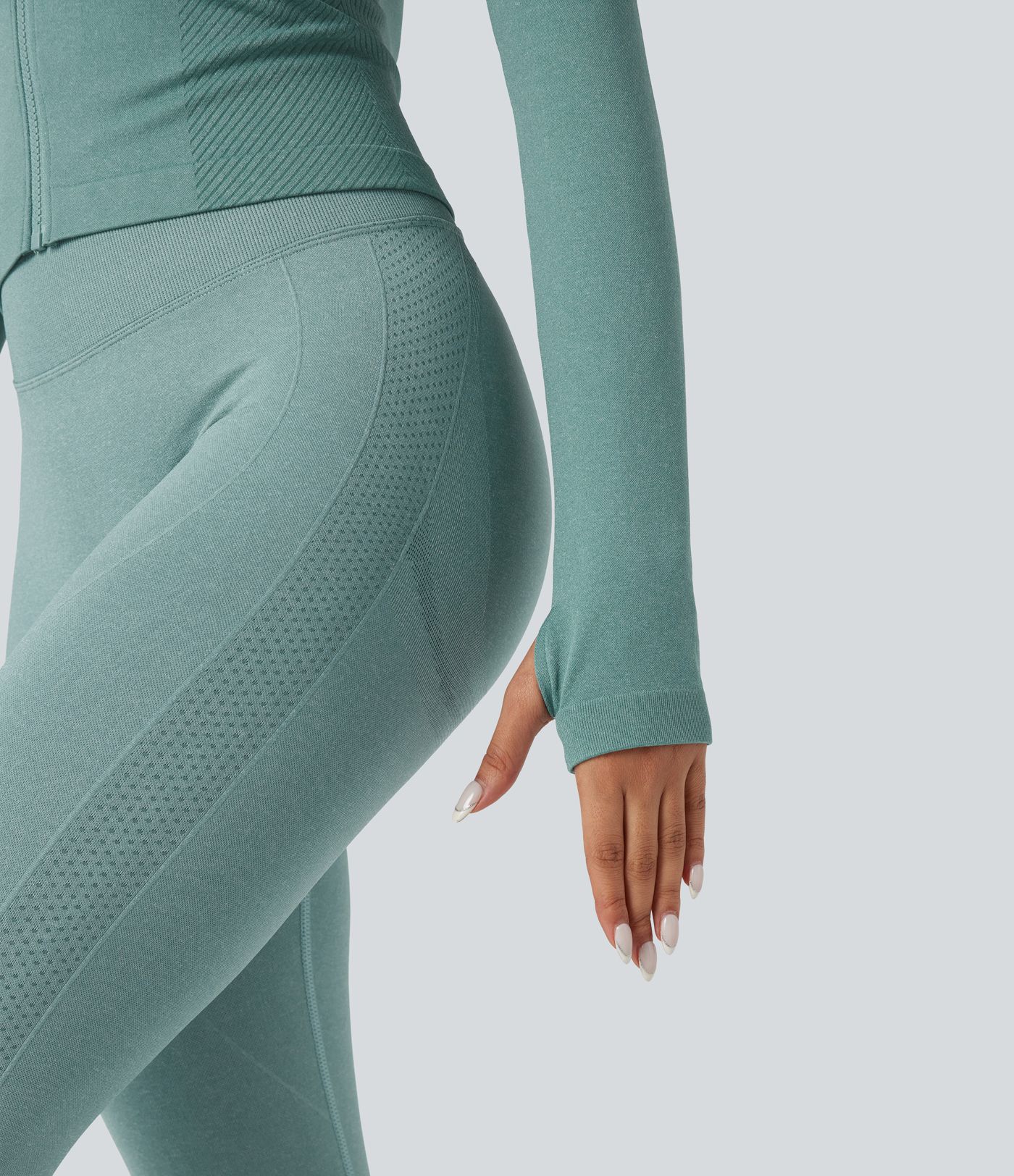 Seamless Flow Zipper Long Sleeve Thumb Hole Yoga Jacket