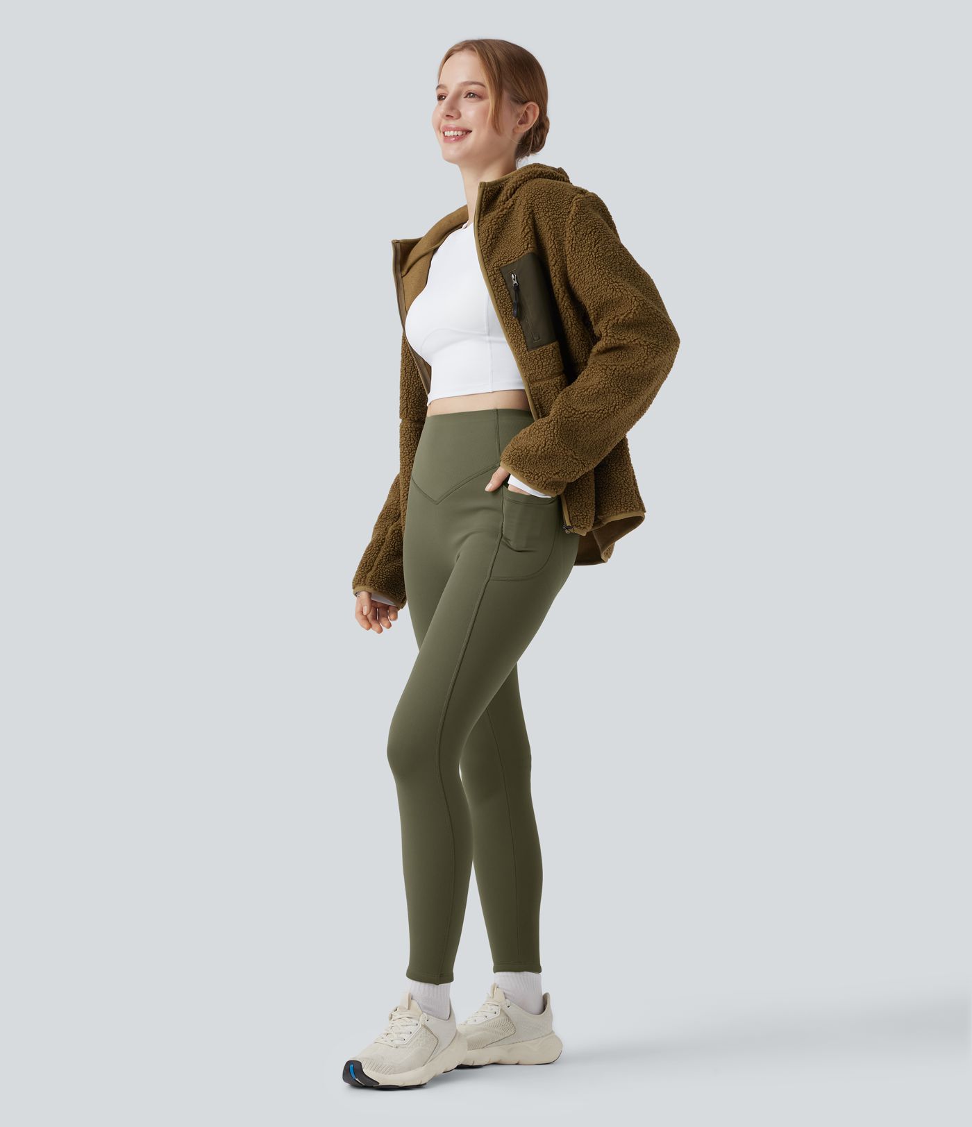 Halara UltraSculpt™ Extra Heat - Yoga-Leggings mit hohem Bund, Seitentaschen, Booty-Scrunch und Bauchkontrolle - Po-Lifting