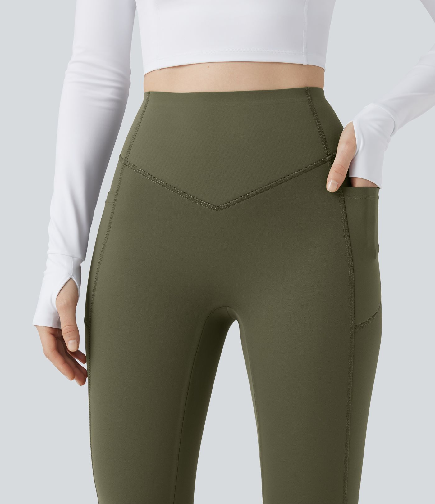 Halara UltraSculpt™ Extra Heat - Yoga-Leggings mit hohem Bund, Seitentaschen, Booty-Scrunch und Bauchkontrolle - Po-Lifting