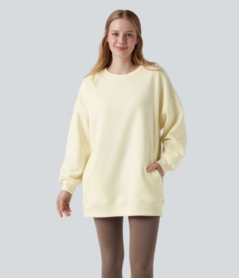 Ohlapna flis jopica z okroglim izrezom, dolgimi rokavi in žepom