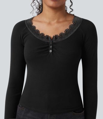 Ribbineuloksinen Henley-toppi kontrastipitsillä, pitkähihainen ja rento