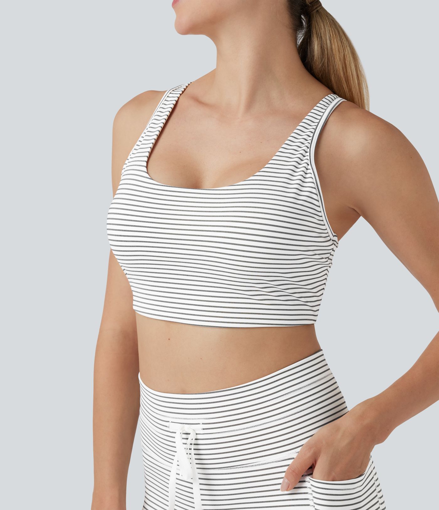 Low Support U Neck Cut Out Stripes Yoga Sports Bra D-F Cups