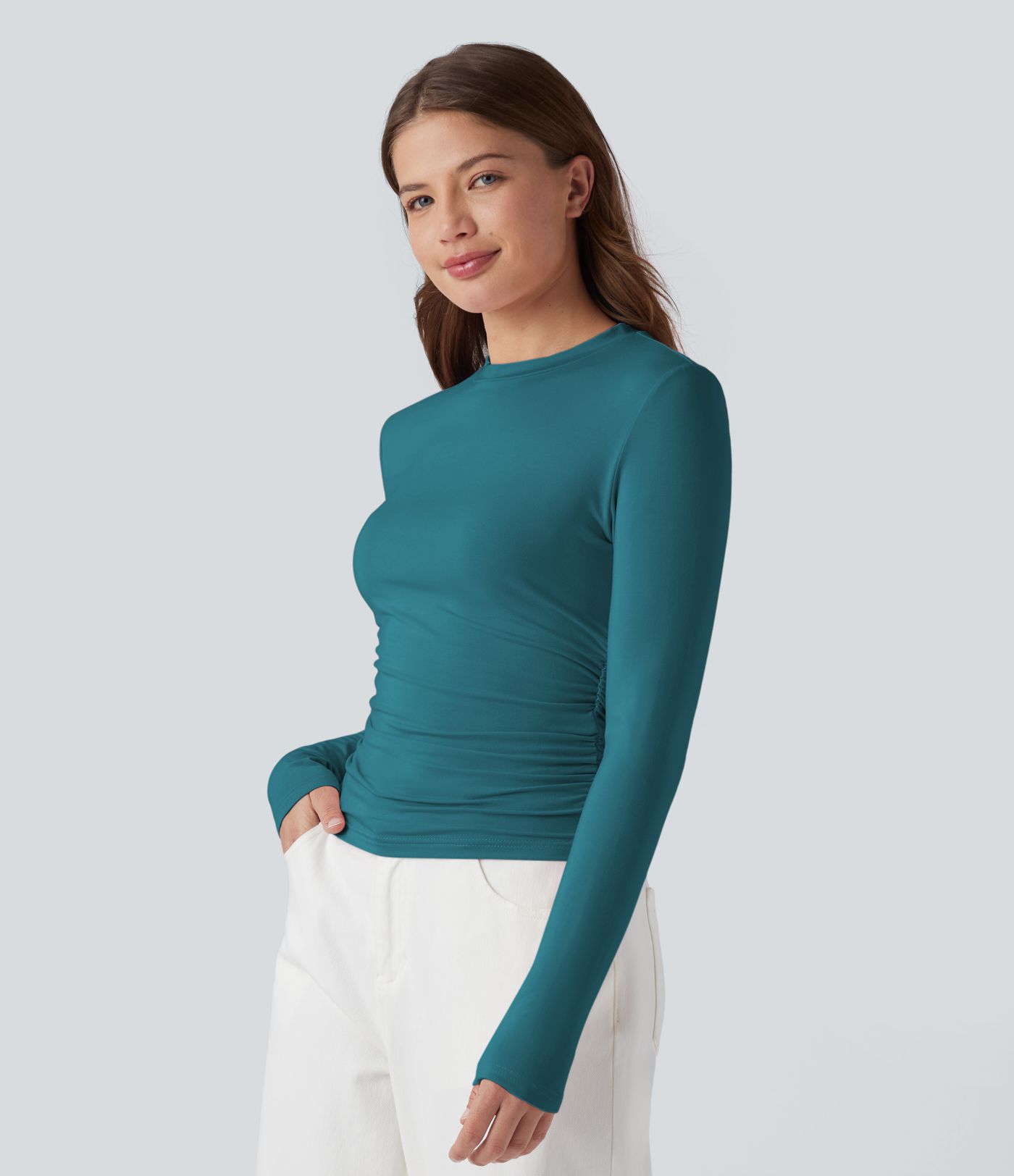 Casual-Top mit Rundhalsausschnitt, langen Ärmeln und Raffung