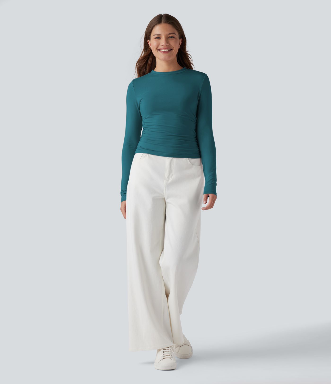 Casual-Top mit Rundhalsausschnitt, langen Ärmeln und Raffung