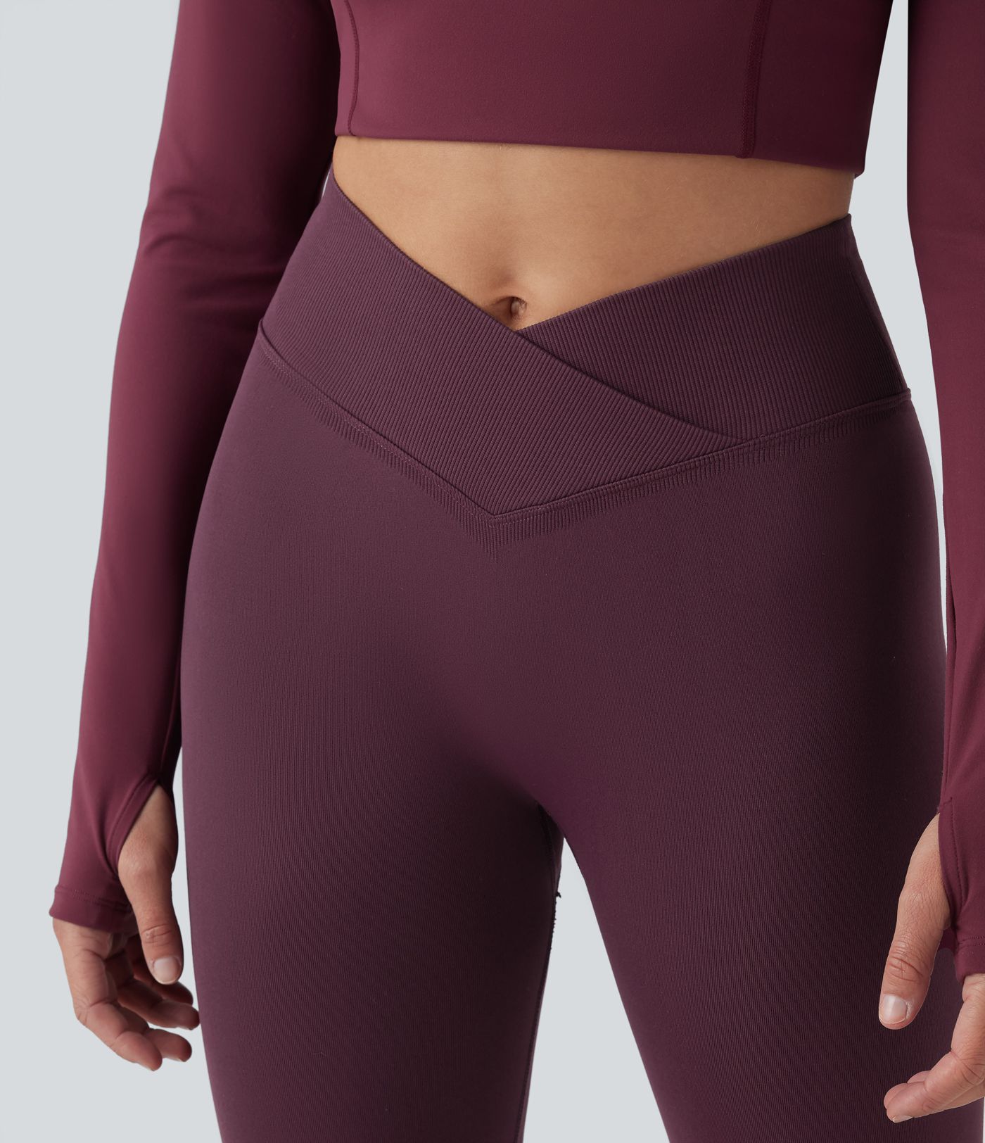 OneForm Seamless Flow Crossover High Waisted Scrunch Yoga 7/8 Leggings OneForm Seamless Flow Crossover High Waisted Scrunch Yoga 7/8 Leggings