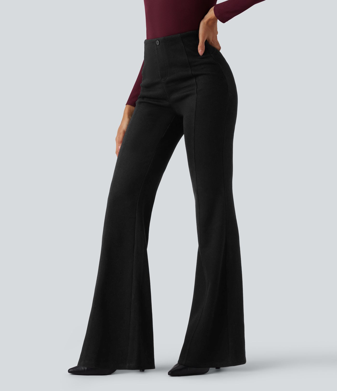 Lässige, gerippte Schlaghose mit hohem Bund und Bauchkontrolle