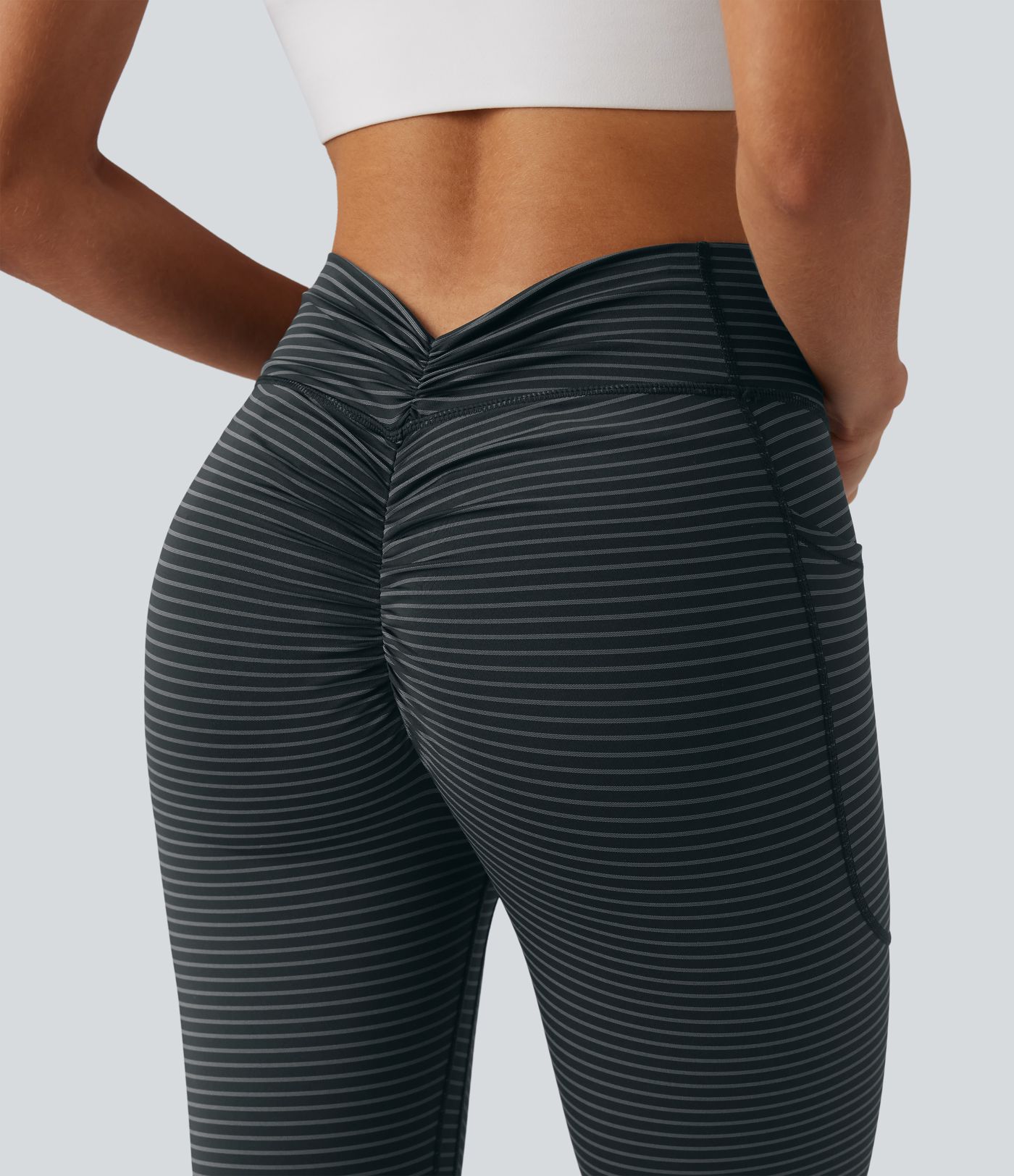High Waisted Tummy Control Scrunch Stripes Yoga Leggings with Pockets