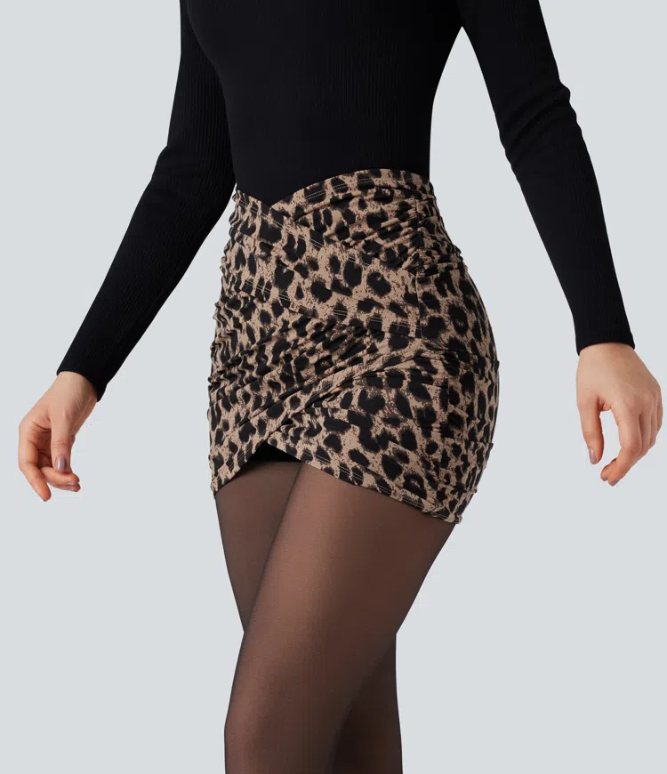 Toffee Leopard Halara UltraSculpt™ - Figurbetonter 2-in-1 Crossover-Mini-Partyrock mit hohem Bund und Leopardenmuster / 1