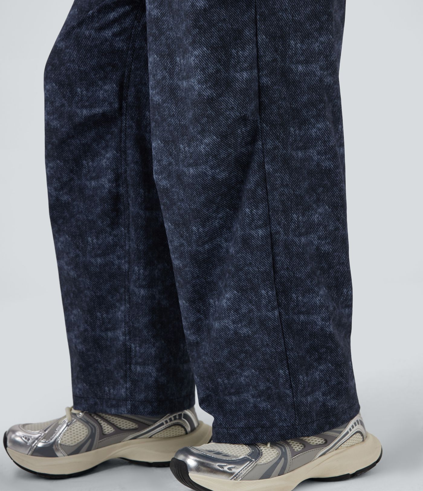 Adjustable Mid Rise Denim Print Camping Straight Leg Pants with Pockets