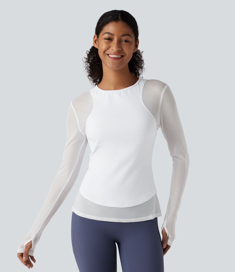 SoftlyZero™ Luchtige yoga- en sporttop met ronde hals, lange mouwen, duimgaten en contrasterend mesh — UPF50+