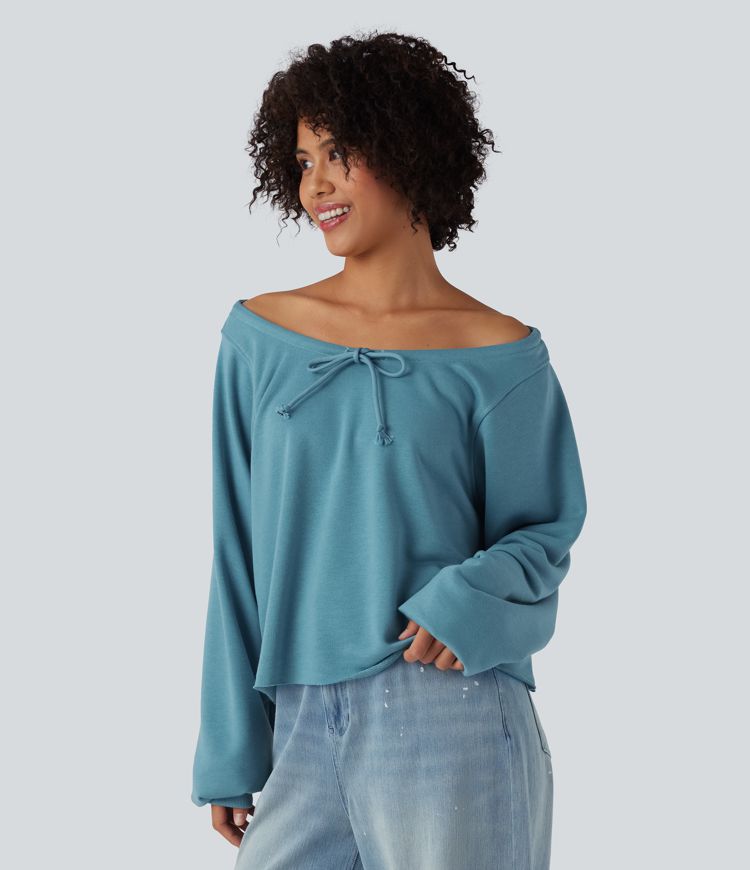 Lässiges Sweatshirt mit langen Ärmeln und schulterfreiem Design