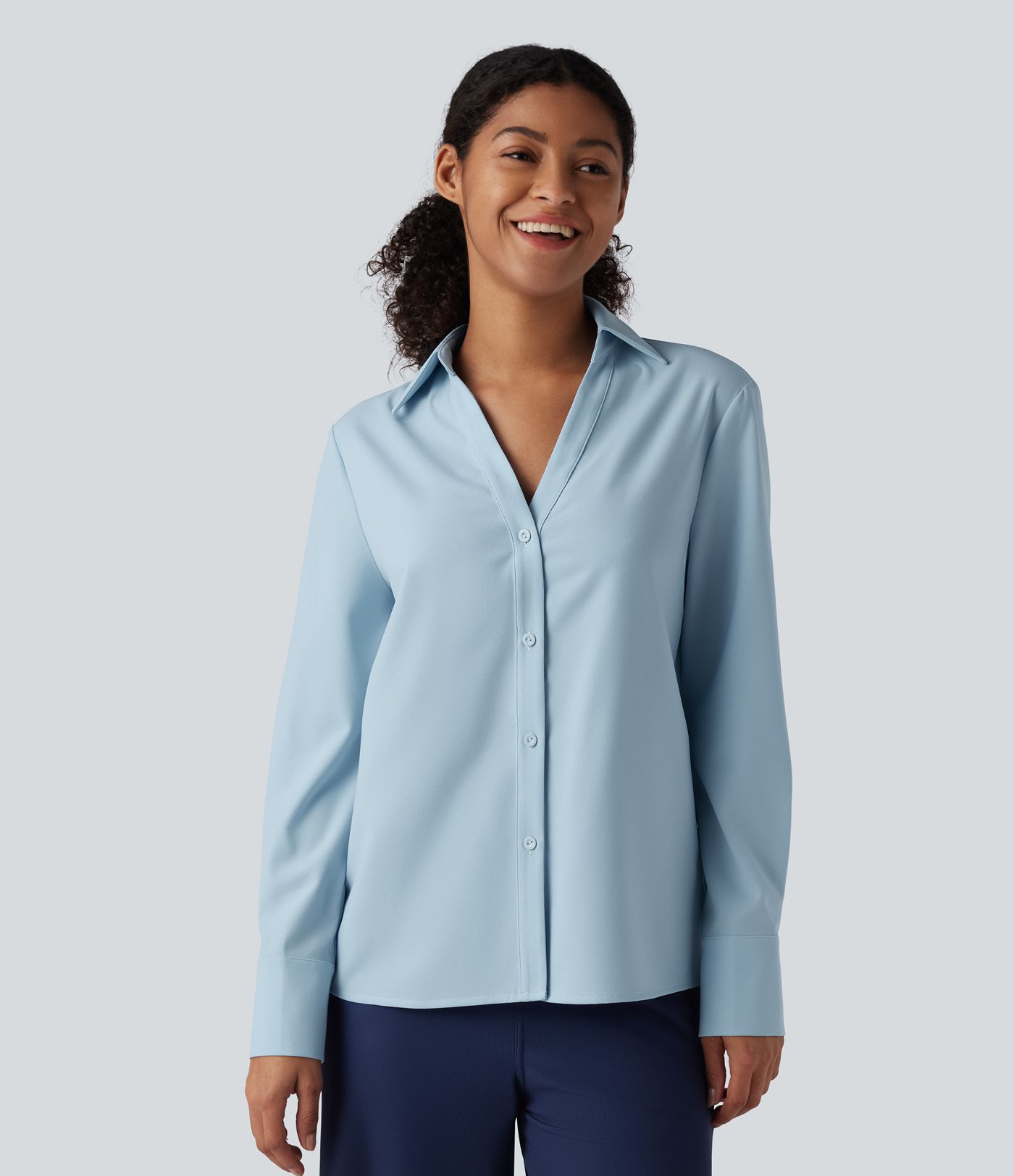 Rypistymätön V-aukollinen, pitkähihainen chiffon-paita työkäyttöön