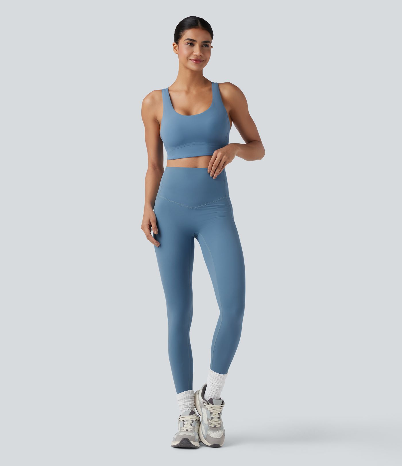 Halara UltraSculpt™ Medium Support Molded Cups Crisscross Adjustable Buckle Training Sports Bra