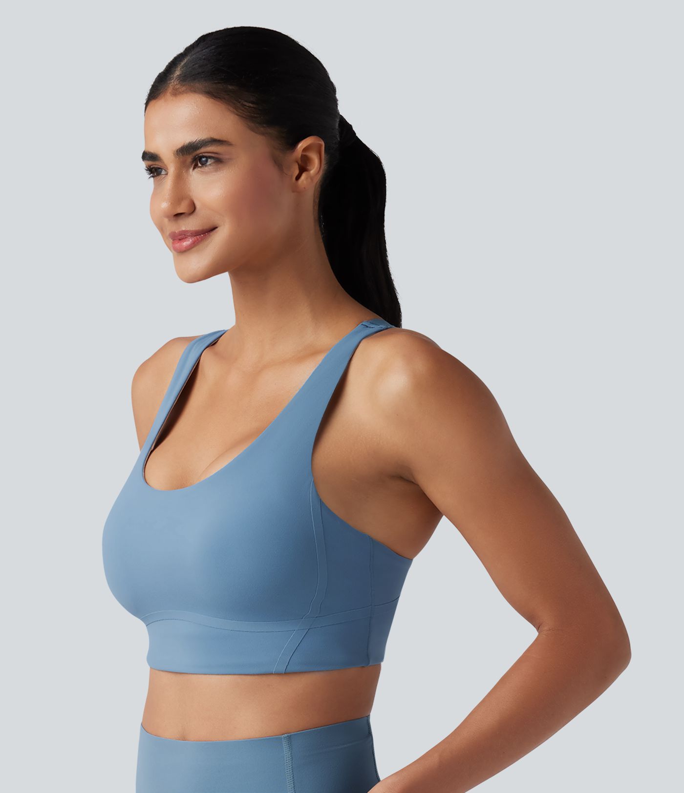 Halara UltraSculpt™ Medium Support Molded Cups Crisscross Adjustable Buckle Training Sports Bra