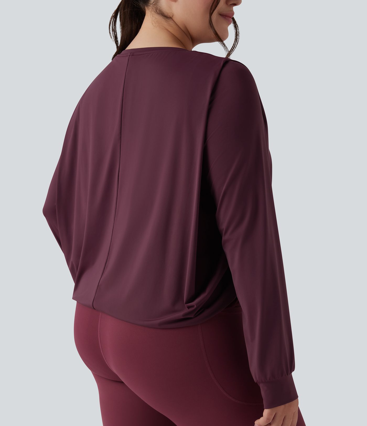 Gerafftes Yoga-Sport-Top mit Rundhalsausschnitt und langen Ärmeln - Plus-Size, UPF50+