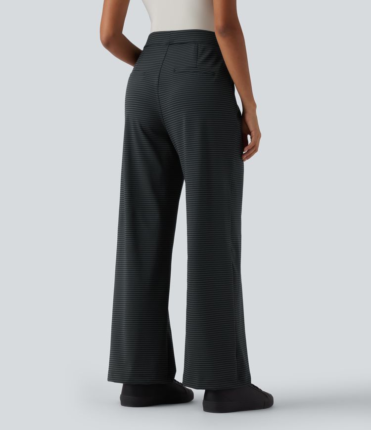 Hoch taillierte, gerade geschnittene, gestreifte Arbeitshosen mit Taschen