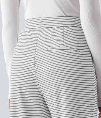 Pruhované pracovní kalhoty s vysokým pasem, rovnými nohavicemi a kapsami