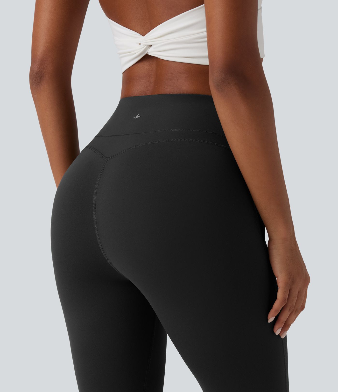 Halara UltraSculpt™ High Waisted Tummy Control Yoga 7/8 Leggings with Pockets
